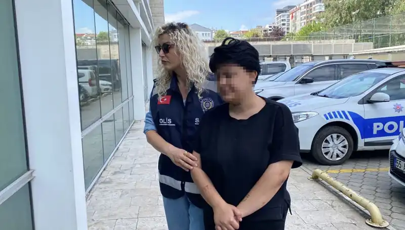 Annesini 11 Yerinden Bıçaklayan Genç, Suçlamalara Cevap Verdi