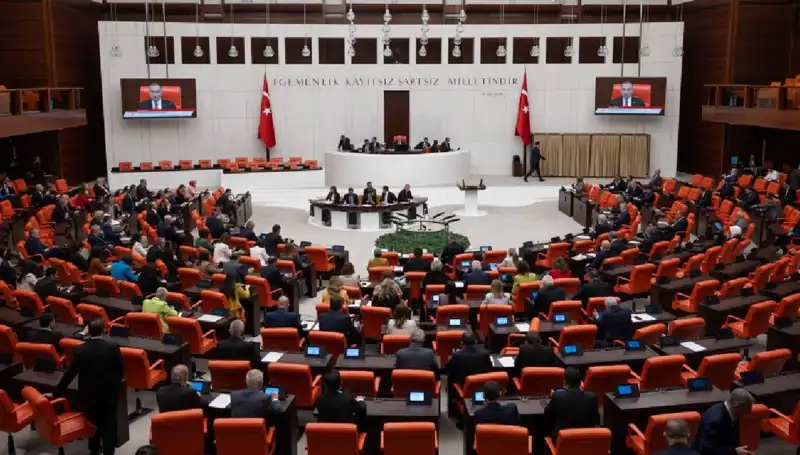 Türkiye’de 10'uncu Yargı Paketi Meclis'te Onaylandı: Yenilikler Neler?