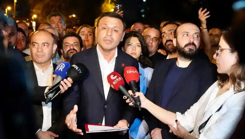 CHP İstanbul İl Başkanı Özgür Çelik, Savcılığa İfade Verdi!