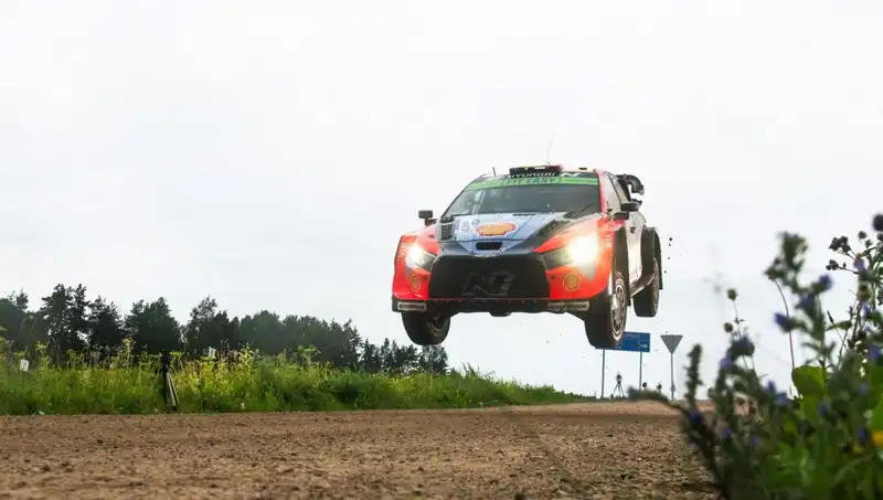 Otomobil Rallisinde Trajik Olay: İki Seyirci Hayatını Kaybetti