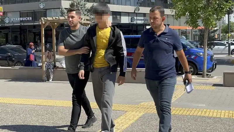 Tartışmanın Sonucu: Genç Adam Ağabeyini Bıçakladı
