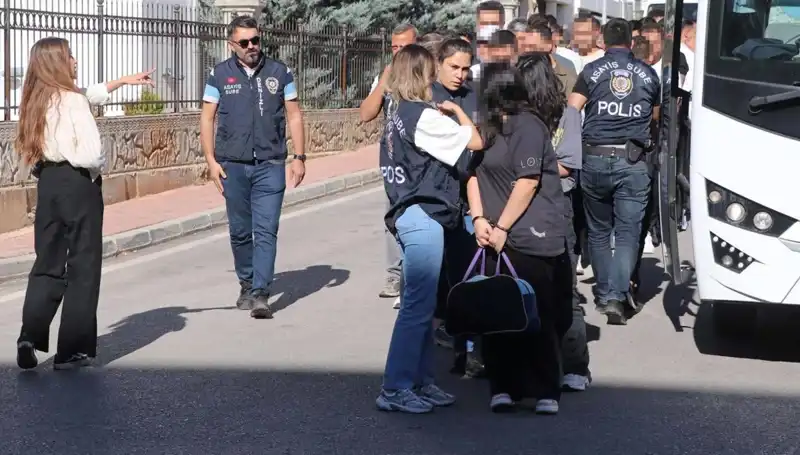 6 İl'de Kaçak Escort Dolandırıcılığı: 12 Milyon Liralık Şok Vurgun