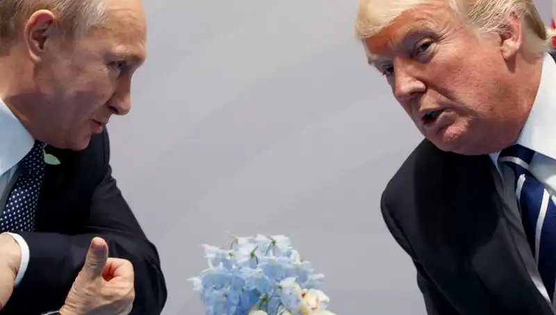 Trump'tan Çarpıcı Açıklamalar: Putin'le İlişkisi Sürüyor mu?