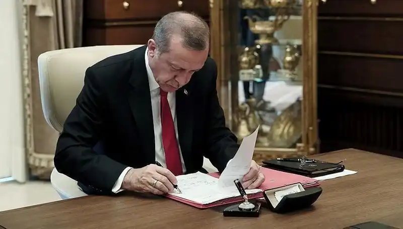 Cumhurbaşkanı, 9 Hükümlüyü Affederek İnfaz Sistemine Dair Tartışmaları Alevlendirdi