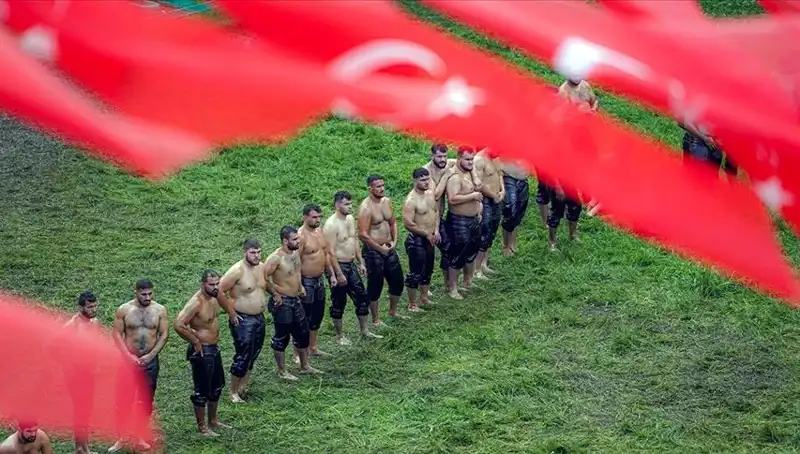 664. Tarihi Kırkpınar Yağlı Güreşleri Başlıyor: 40 Başpehlivan ve 826 Sporcu Katılıyor