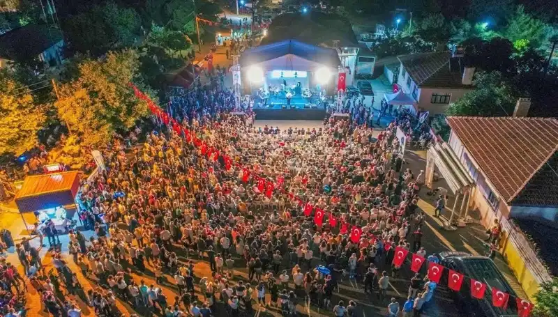 Leylek Şenliği: Geleneksel Kutlama Nerede ve Ne Zaman Yapılacak?