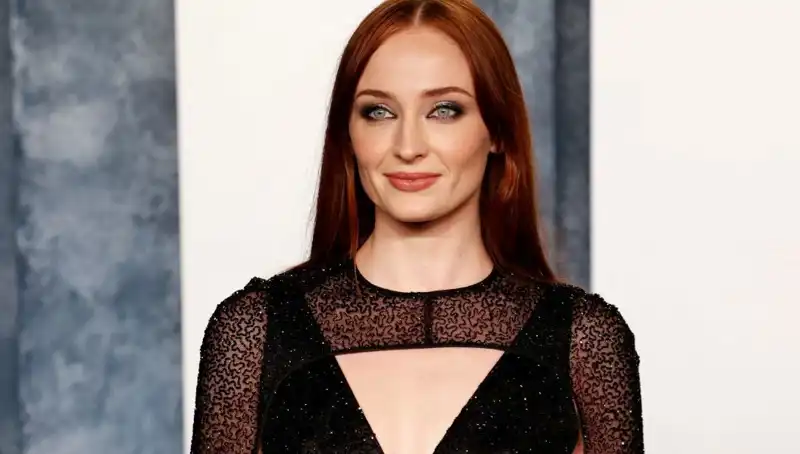 Game of Thrones Yıldızı Sophie Turner'ı Kızdıran Olayın Ayrıntıları!