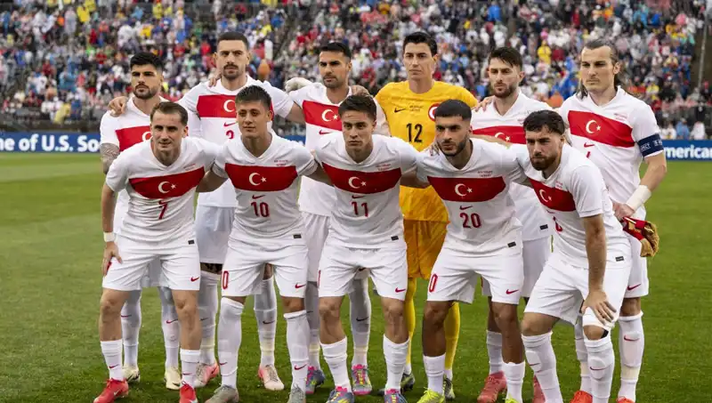 FIFA Dünya Sıralaması Açıklandı: Hangi Ülkeler Zirvede Yer Aldı?