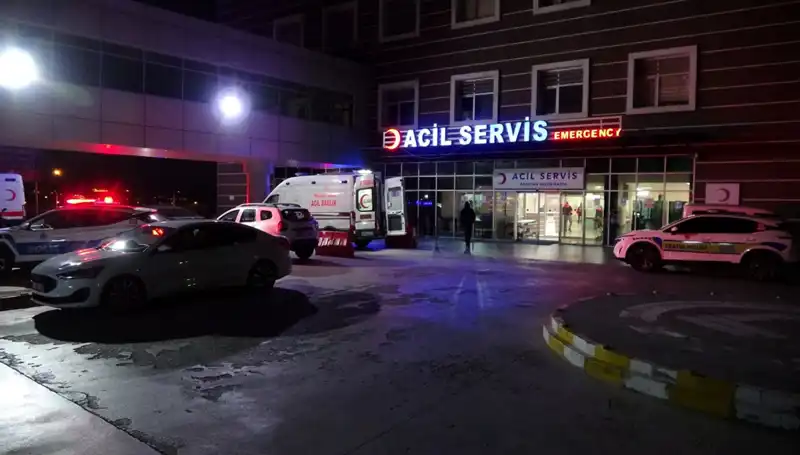 Üniversite Öğrencisine Motosikletli Polis Araç Çarptı: Hayati Tehlike Sürüyor