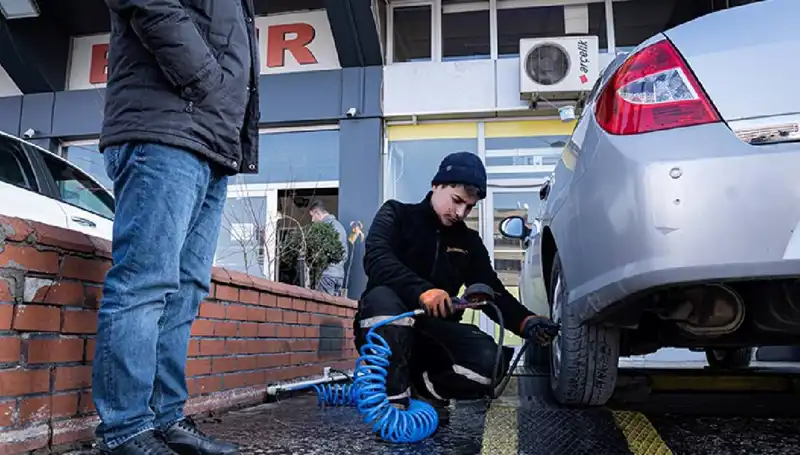 Hatalı Lastik Basıncı Kaza Riskini Artırıyor: Güvenli Sürüş İçin Dikkat!
