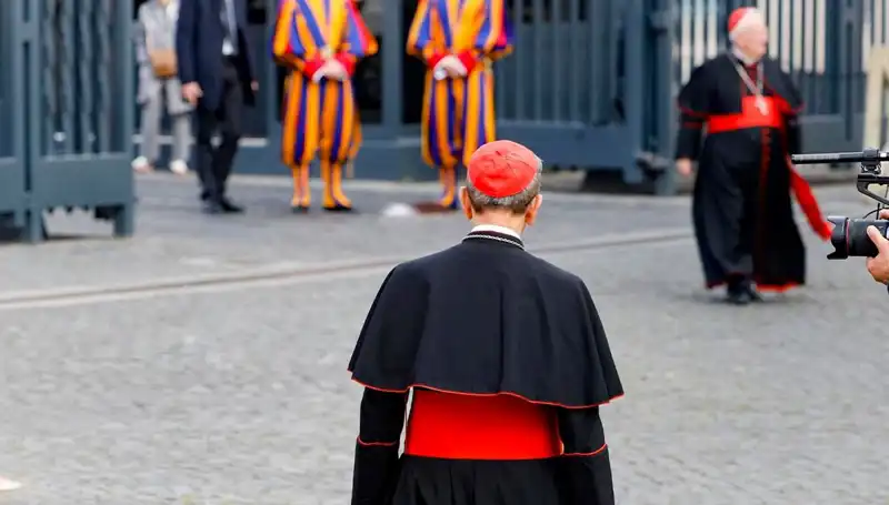 Papa Seçim Süreci: Yeni Papa Ne Zaman Belirlenecek?