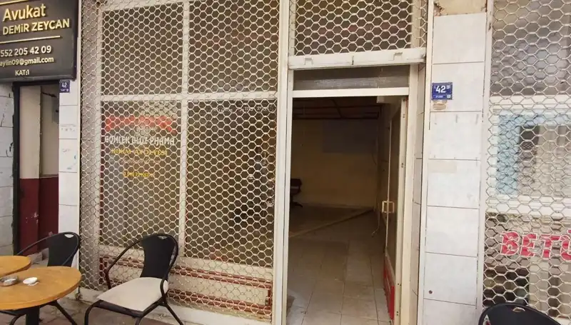 Yarım Asırlık Dükkanın Sessizliği: Unutulmaya Yüz Tutmuş Bir Tarih