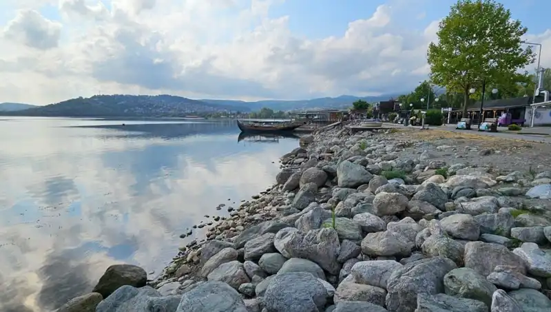 Sapanca Gölü’nde Su Seviyesindeki Düşüş: Çevresel Etkiler ve Alınacak Önlemler