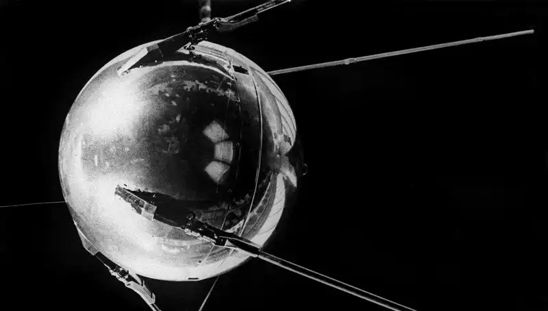 Sovyet Uzay Aracı 1972'den Beri Kontrolsüz Olarak Dünya'ya Düşmek Üzere!