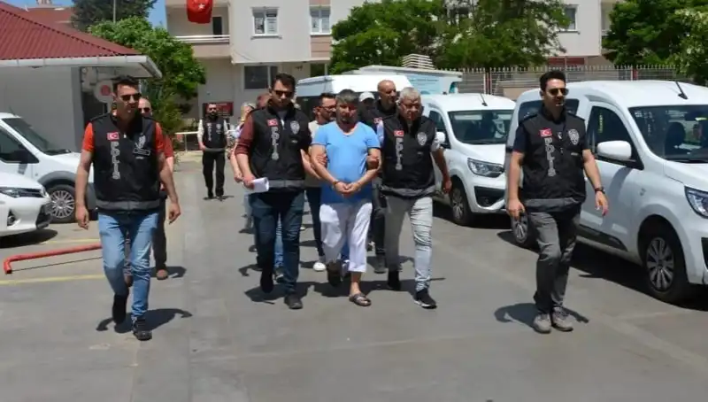 Lüleburgaz’da Fuhuş Operasyonu: 15 Gözaltı ve Sürükleyici Detaylar