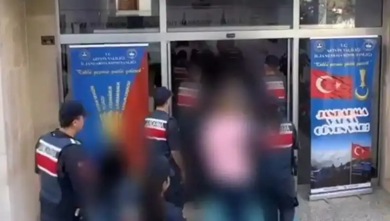 30 İlde FETÖ Operasyonu: 65 Kişi Tutuklandı, Yeni Detaylar Ortaya Çıktı!