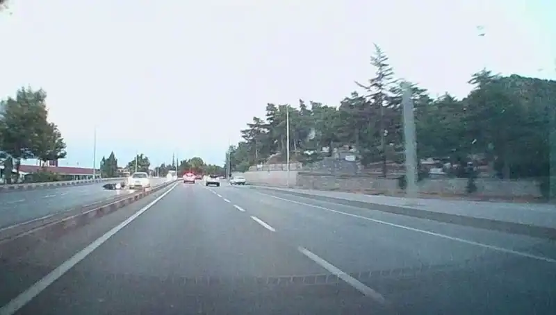 Motosiklet ve Otomobil Çarpıştı: Acı Kazada Bir Kişi Yaralandı