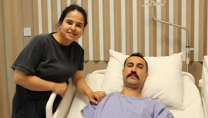 32 Yaşında Geçirdiği Mide Kanaması, Kalın Bağırsak Kanserinin Belirtisi Çıktı