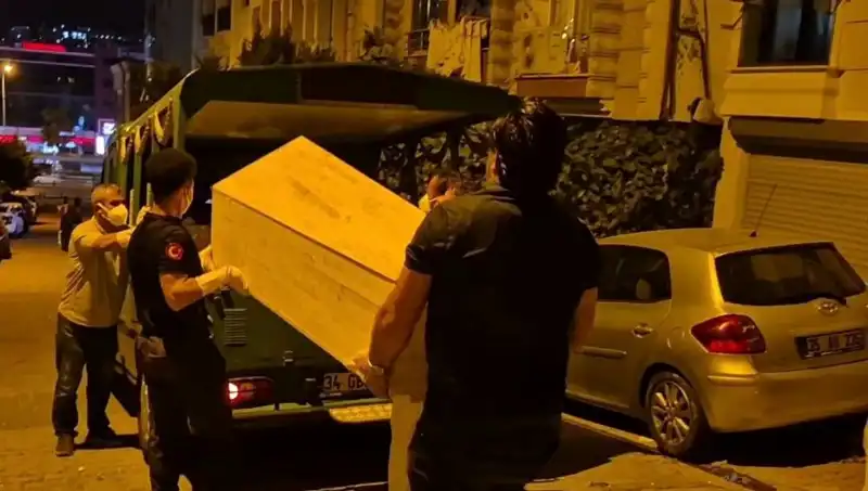 Esenyurt'ta Gizemli Bir Ölüme Ne Sebep Oldu? Kadın Cesedi Bulundu
