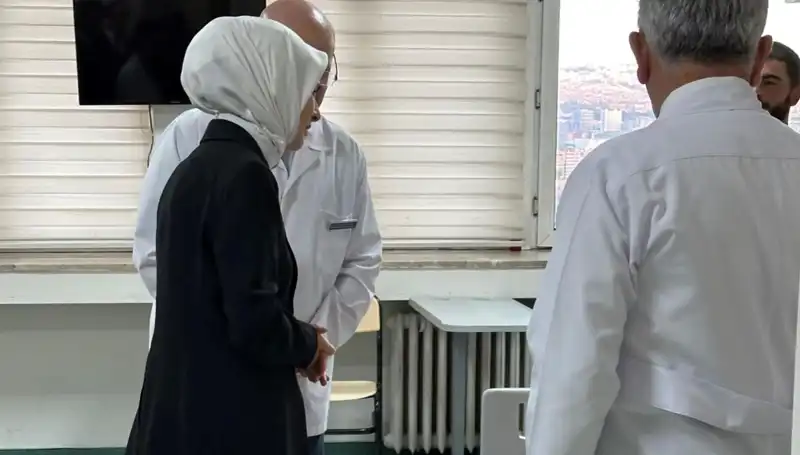 Bakan Göktaş, Metan Gazı Zehirlenmesi Olayında Askerleri Ziyaret Etti