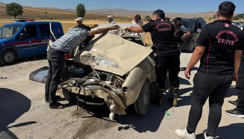 Kahramanmaraş'ta Kamyonet ile Otomobil Çarpıştı: Kazanın Ayrıntıları