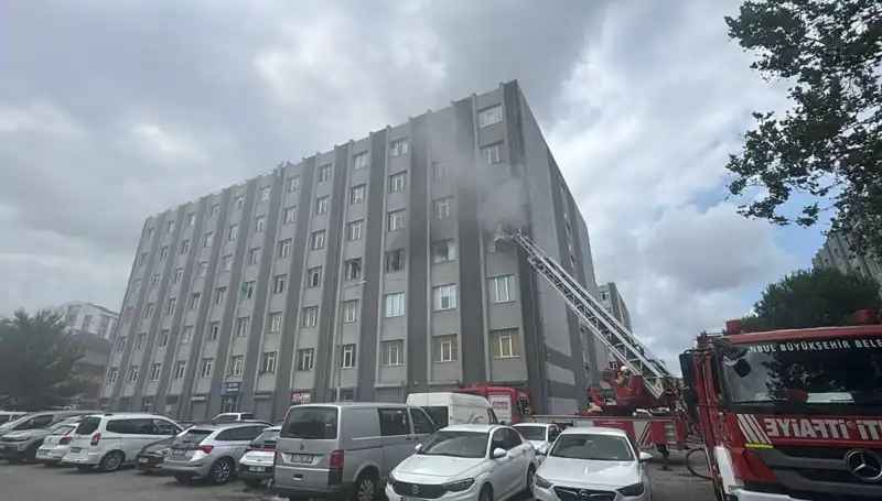 Çorap İmalathanesinde Çıkan Yangın, Fabrikada Bilanço Oluşturdu