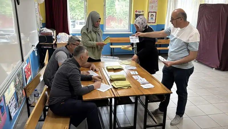 Türkiye’nin 405 Mahallesi ve Köyünde Tarihi Muhtarlık Seçimi Heyecanı