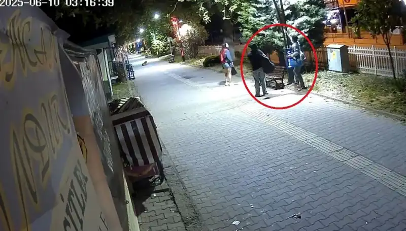 Aydınlatma Direklerinden LED Işıkları Söküldü: Zarar 300 Bin TL!