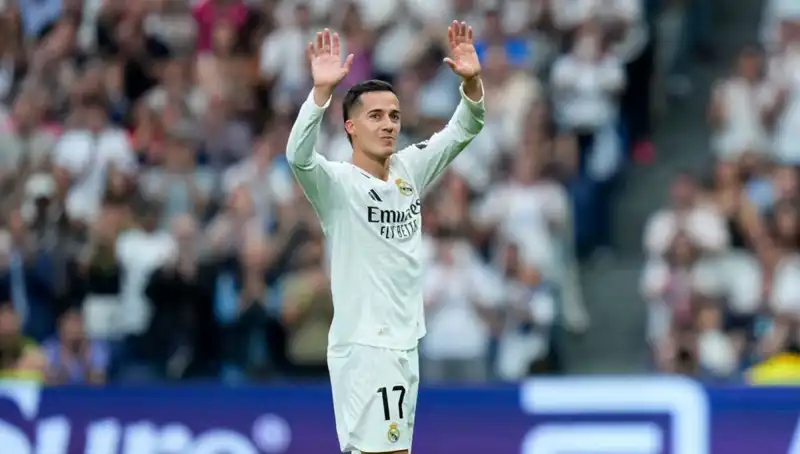 Beşiktaş Sağ Bekini Madrid'den Mi Buldu? Gözyaşlarıyla Veda Eden Yıldız