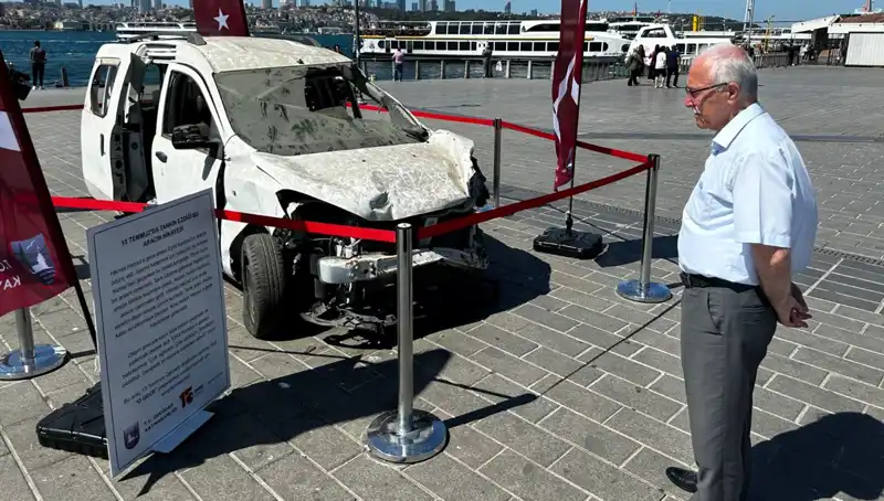 15 Temmuz’un Tanıkları: Tankların Ezdiği Araçlar Sergileniyor