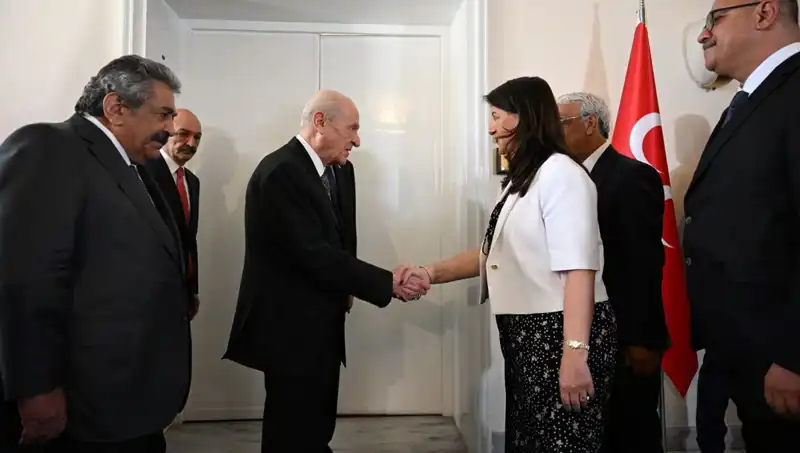 MHP Genel Başkanı Bahçeli, DEM Parti Heyeti ile Kritik Görüşme Gerçekleştirdi