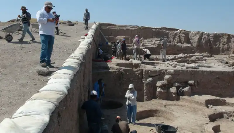 Oylum Höyük’te Sıcak Hava Engel Tanımıyor: Kazı Çalışmaları Devam Ediyor