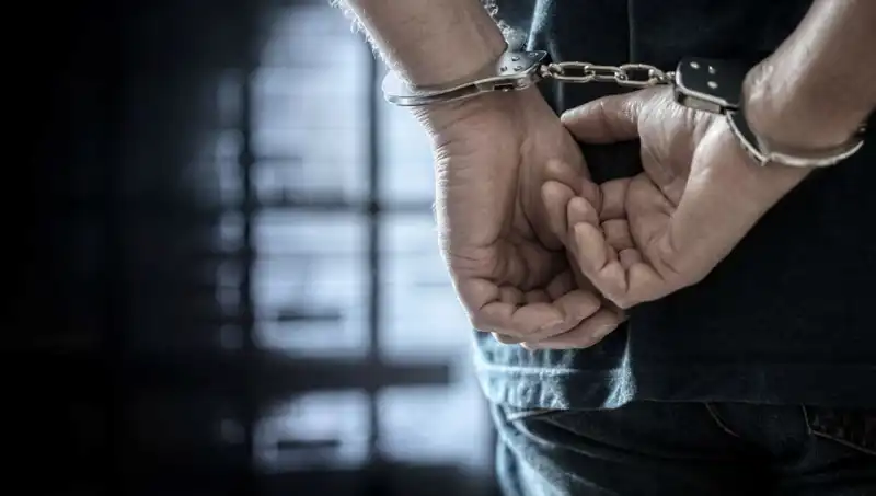 Bıçakla Öldürme Suçuna Müebbet Hapis Cezası: Yargı Süreci ve Sonuçları