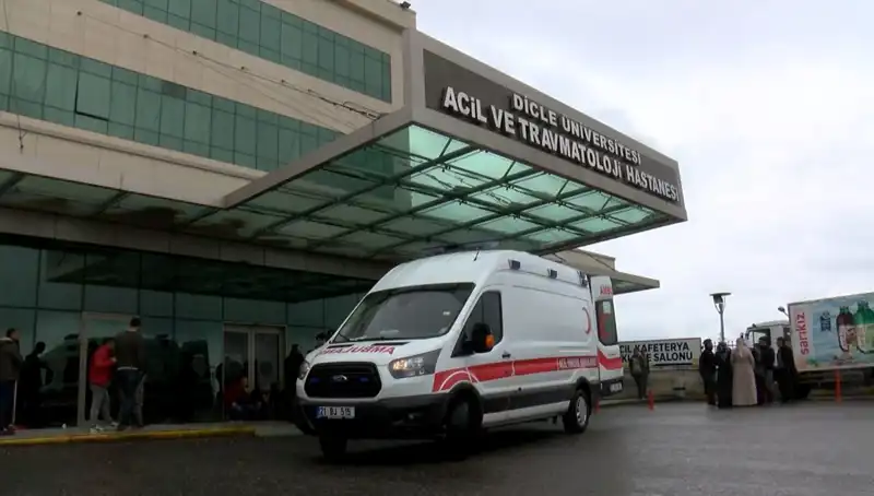 Silahlı Saldırı: Kuzenine ve Oğluna Ateş Açtı, 1 Ölü, 1 Yaralı
