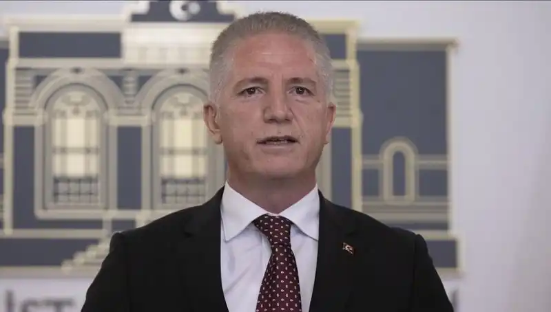Vali Gül'den Dolandırıcılık Uyarısı: Toplum İçi İstismara Dikkat Edin!